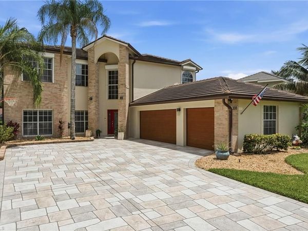 308 Wentworth CT , NAPLES, FL 34104