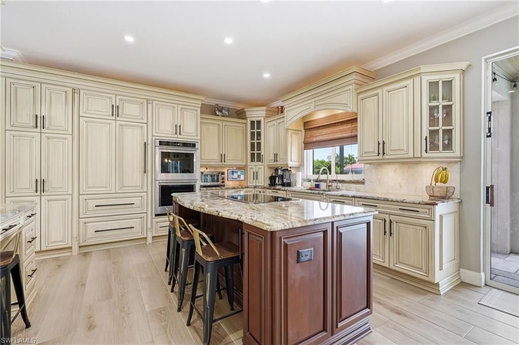 308 Wentworth Ct , Naples, FL 34104 Photo