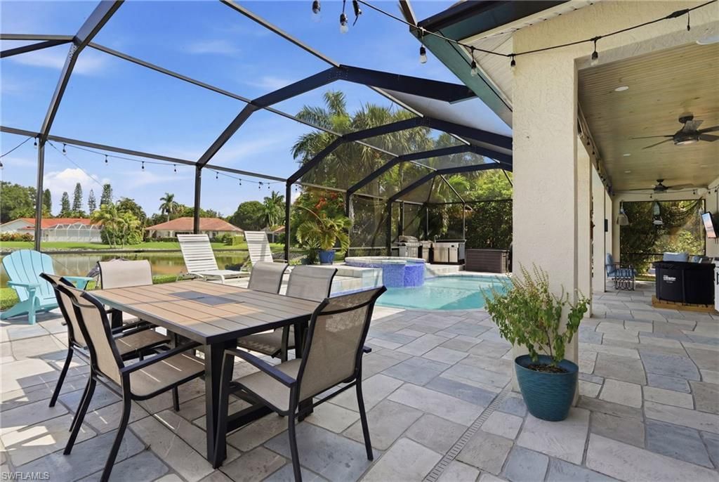 308 Wentworth Ct , Naples, FL 34104 Photo