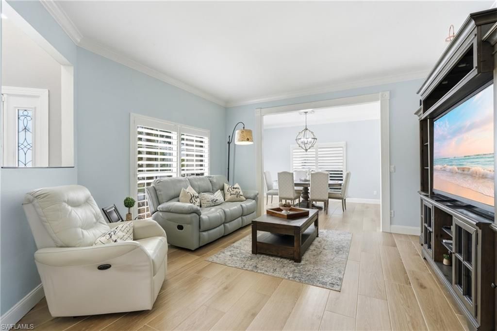 308 Wentworth Ct , Naples, FL 34104 Photo