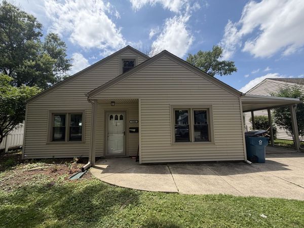 9200 S Mayfield Avenue , Oak Lawn, IL 60453