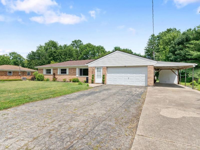 4220 Forsythia Drive, Union Twp, OH 45245 Photo 2