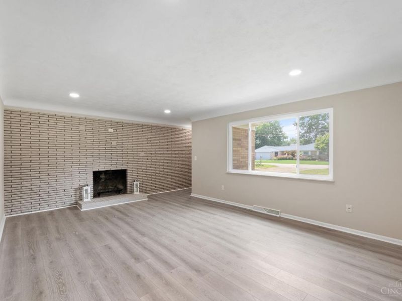 4220 Forsythia Drive, Union Twp, OH 45245 Photo 5