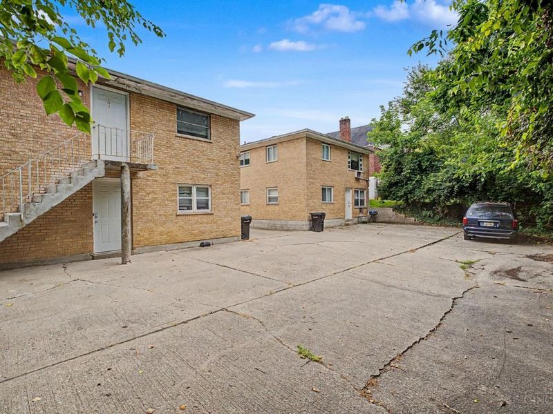 837 Seton Avenue, Cincinnati, OH 45205 Photo 7
