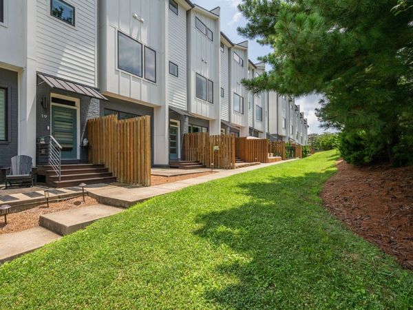 239 White Bridge Pike, Unit 18, Nashville, TN 37209