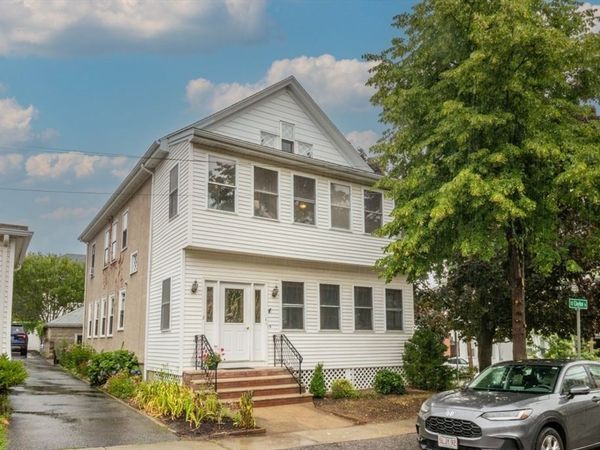 3 Clayton St, Unit 3, Watertown, MA 02472