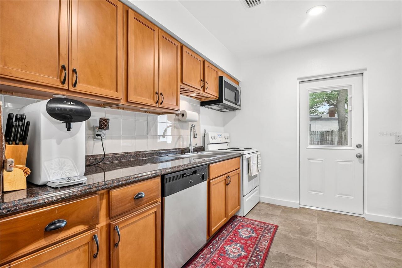 2151 44th Avenue N, Saint Petersburg, FL 33714 Photo