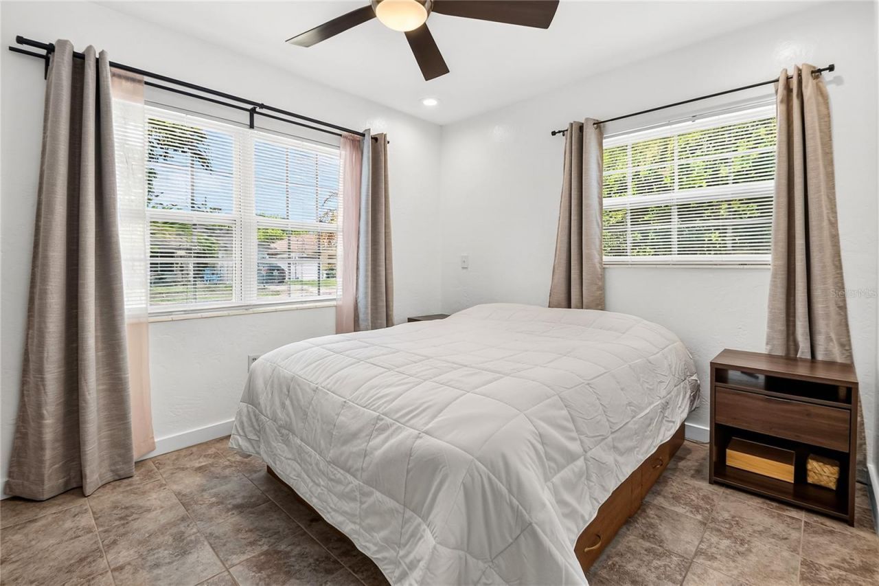 2151 44th Avenue N, Saint Petersburg, FL 33714 Photo