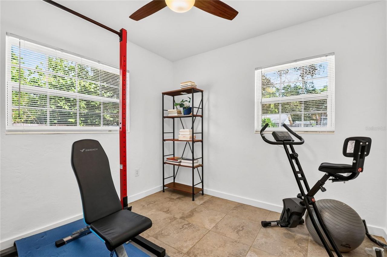 2151 44th Avenue N, Saint Petersburg, FL 33714 Photo