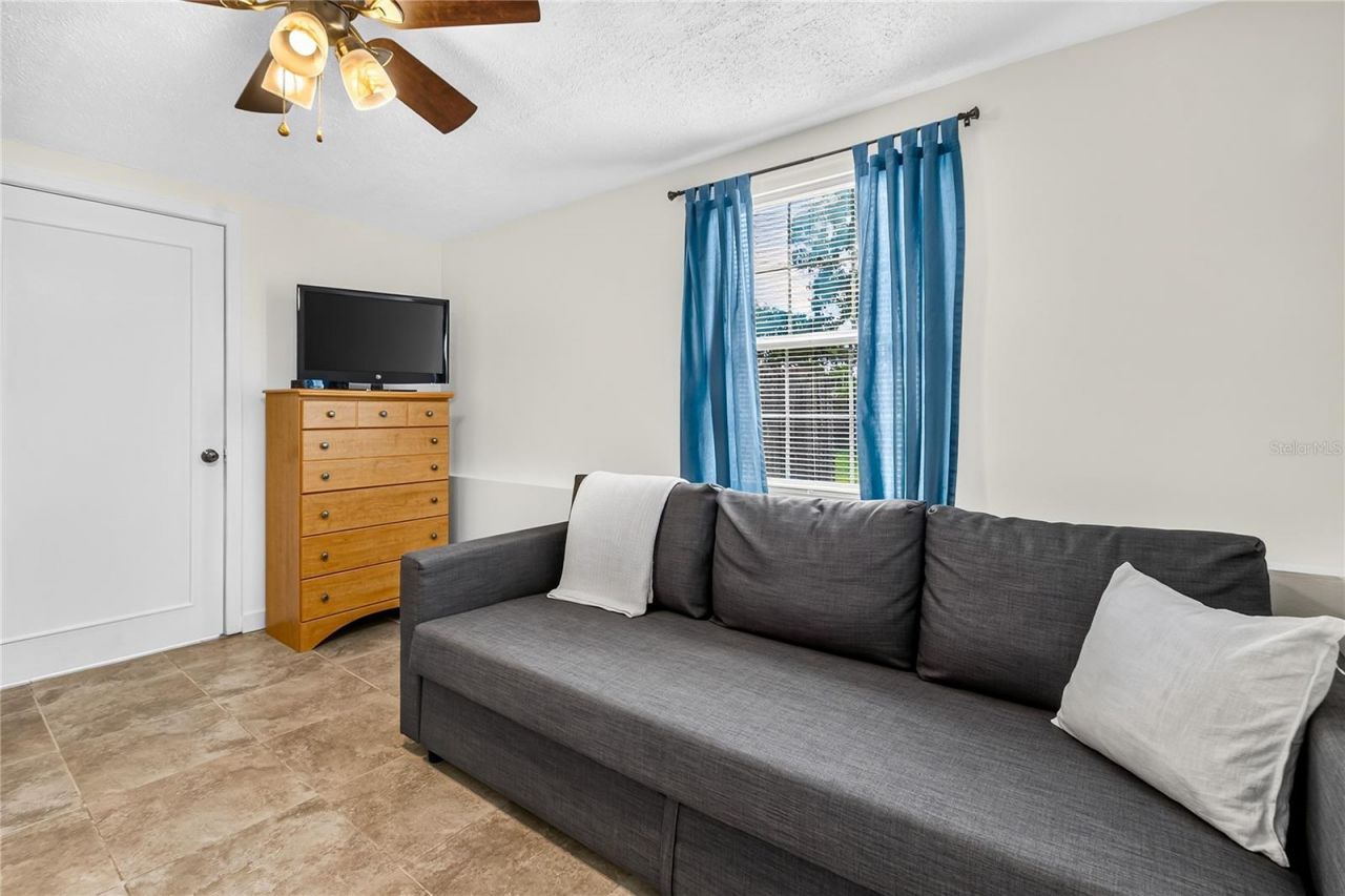 2151 44th Avenue N, Saint Petersburg, FL 33714 Photo