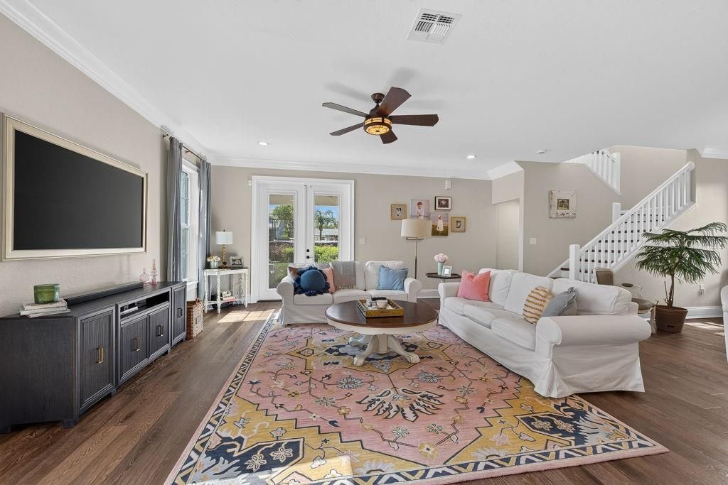 626 35th Avenue N, Saint Petersburg, FL 33704 Photo