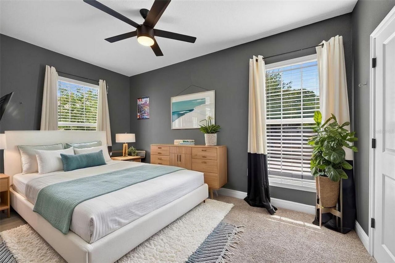 626 35th Avenue N, Saint Petersburg, FL 33704 Photo