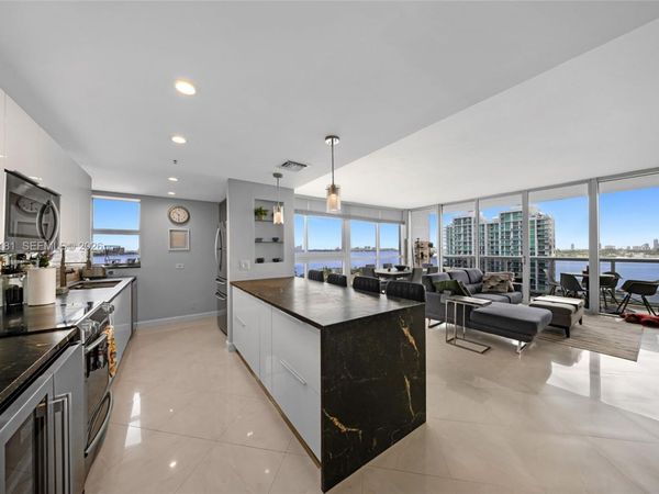 7929 West Dr , Unit 1503, North Bay Village, FL 33141