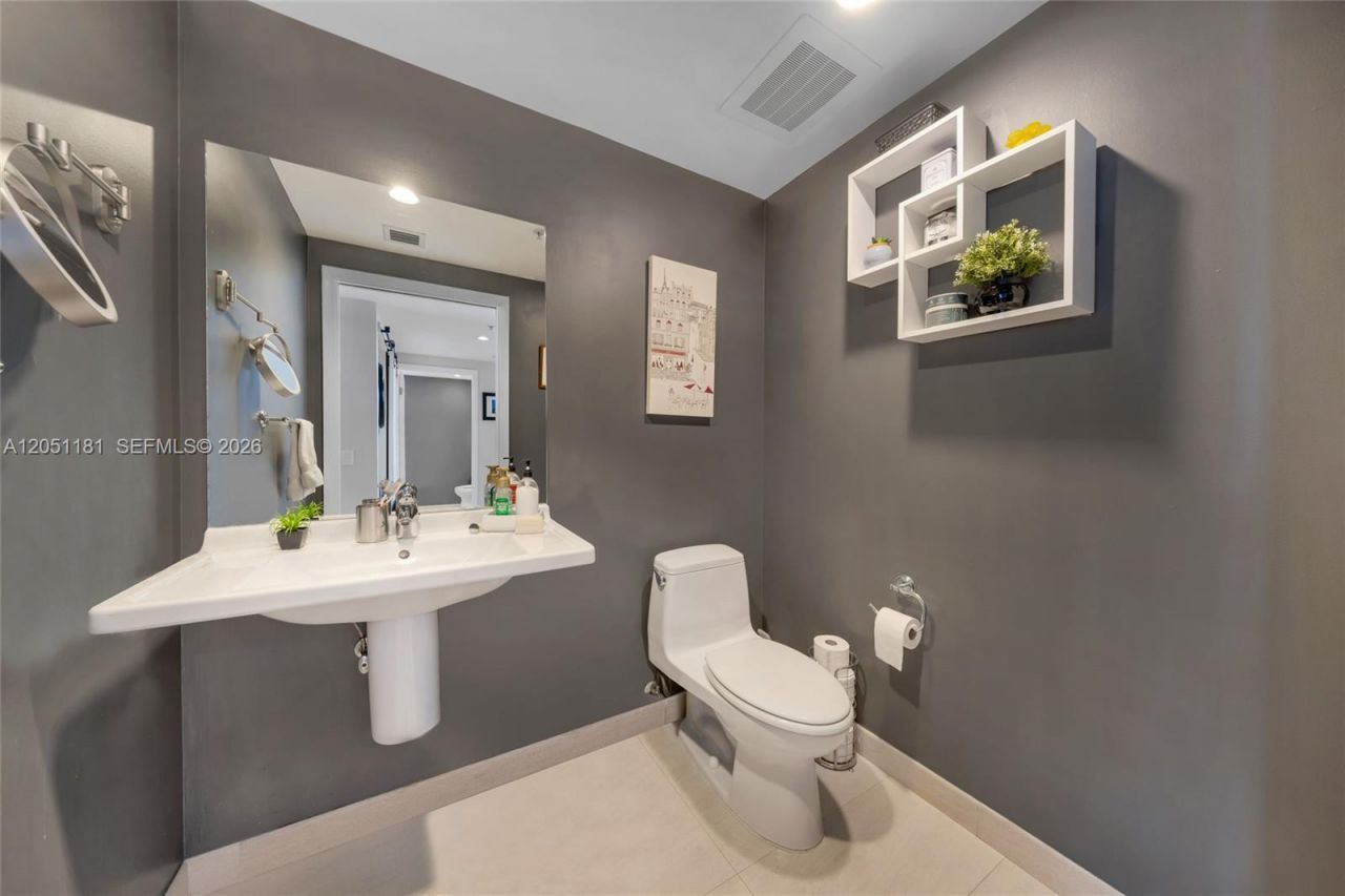 7929 West Dr , Unit 1503, North Bay Village, FL 33141 Photo