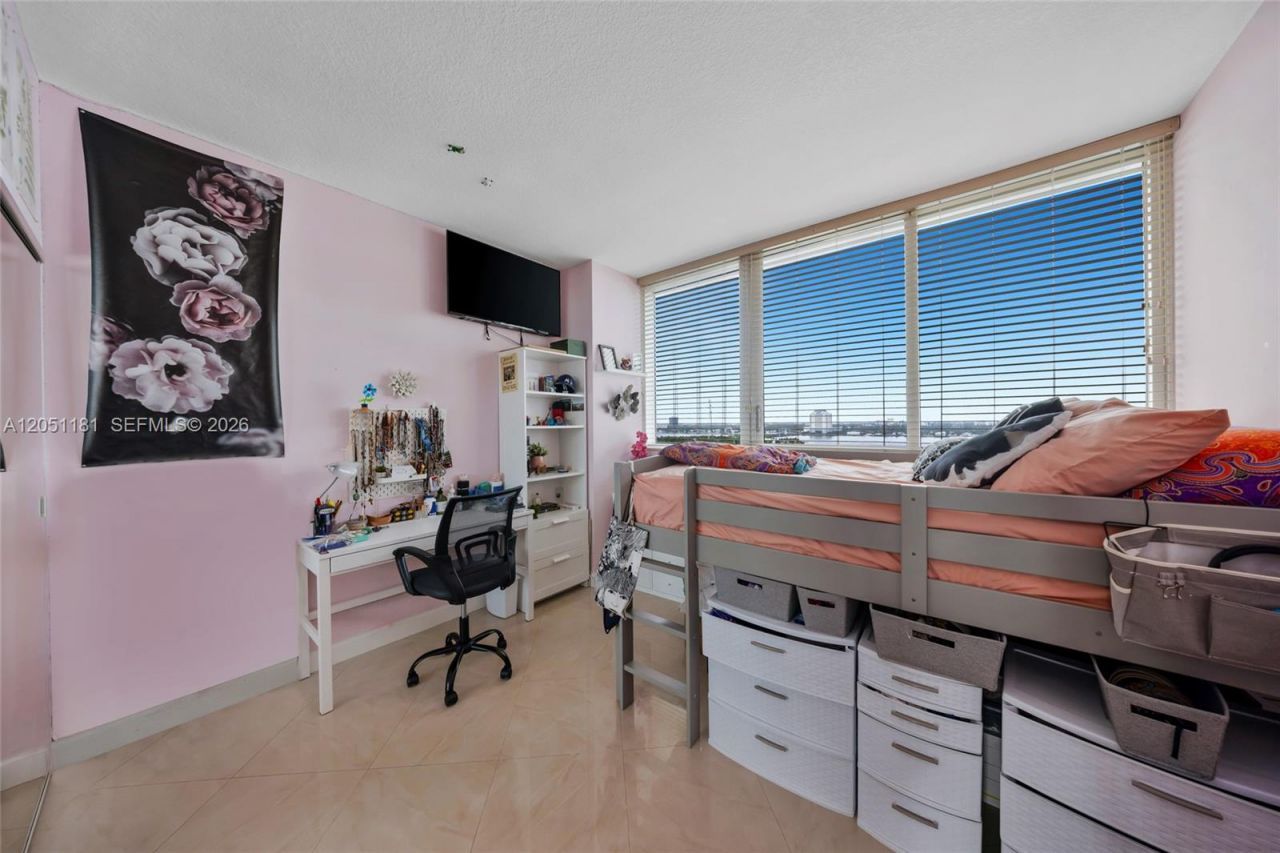 7929 West Dr , Unit 1503, North Bay Village, FL 33141 Photo