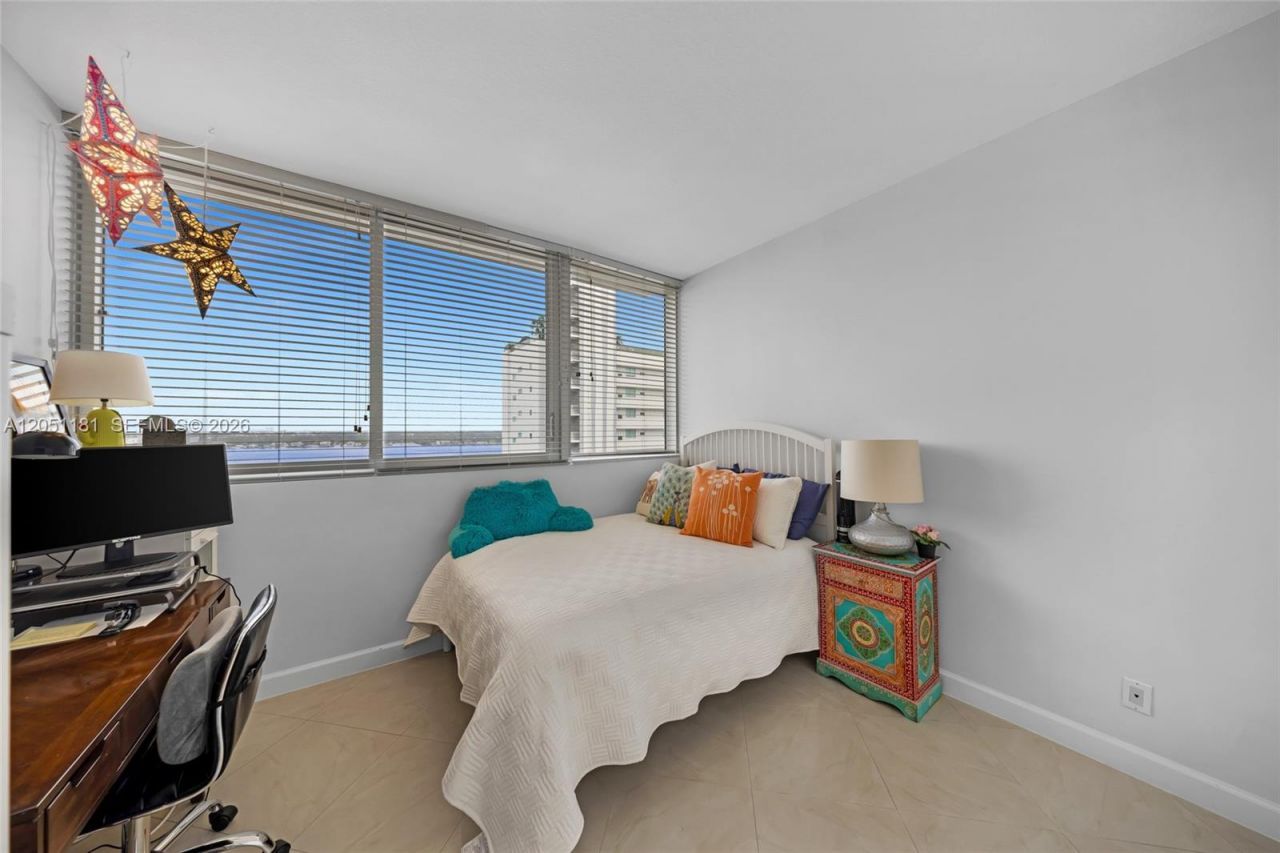 7929 West Dr , Unit 1503, North Bay Village, FL 33141 Photo