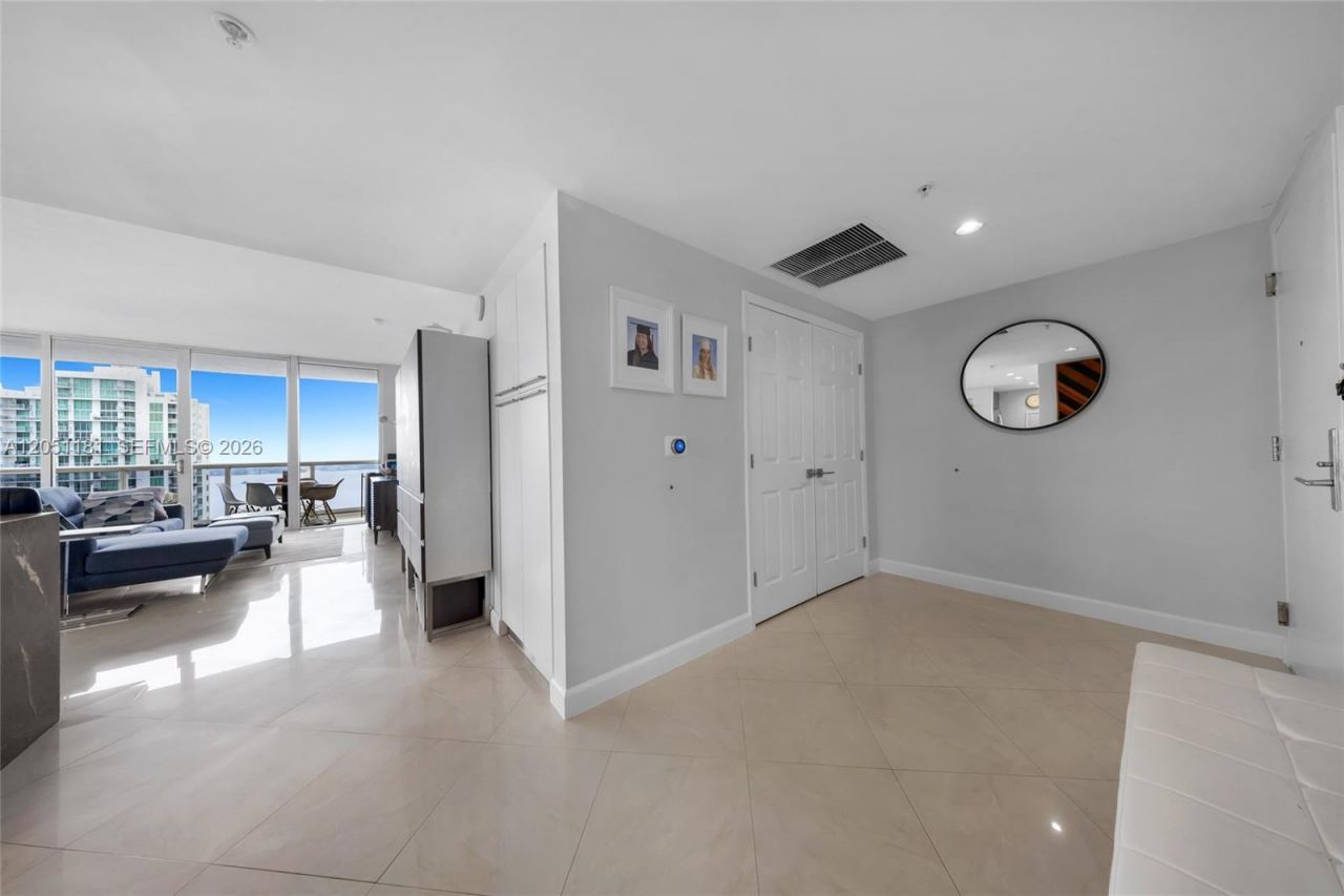 7929 West Dr , Unit 1503, North Bay Village, FL 33141 Photo