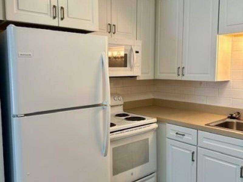4376 Darrow Road, Unit 2, Stow, OH 44224 Photo 11