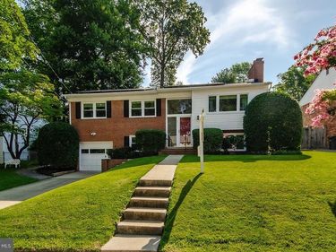 971 N ROCHESTER STREET, ARLINGTON, VA 22205