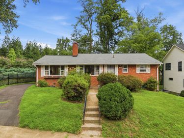 3707 JOHN MARSHALL DRIVE, ARLINGTON, VA 22207