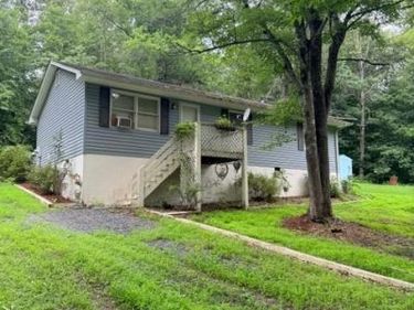 6150 SCOTTSVILLE ROAD, JEFFERSONTON, VA 22724