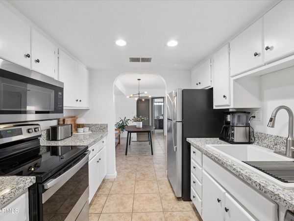 3825 E CAMELBACK Road E, Unit 186, Phoenix, AZ 85018