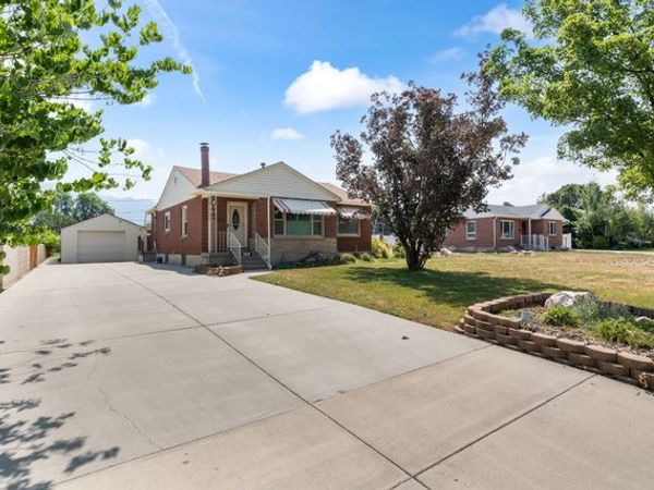 5451 S AVALON DR , Murray, UT 84107