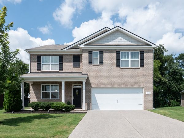 1222 Sylvan Park Dr, Spring Hill, TN 37174