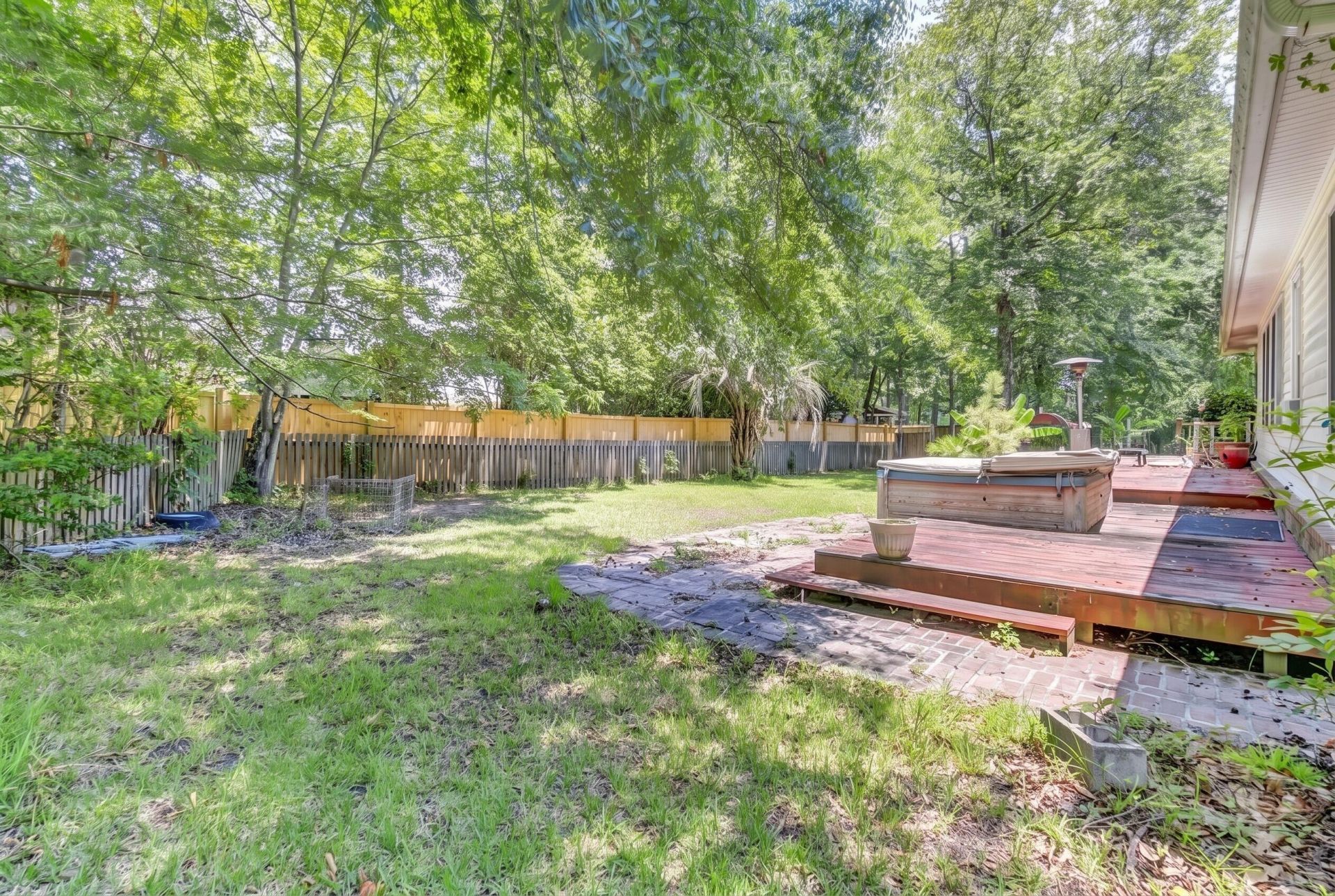 4 Garth Drive Photo 22