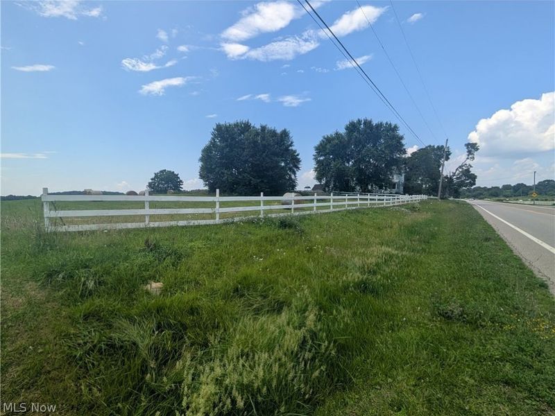 12720 Columbiana Canfield Road, Columbiana, OH 44408 Photo 12