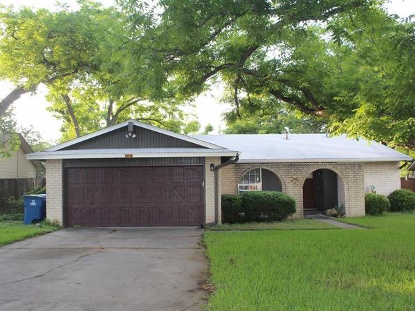 12118 Old Stage TRL, Austin, TX 78750
