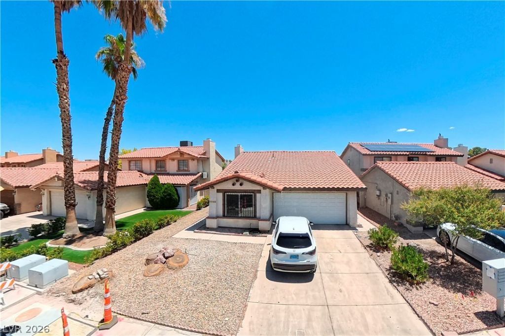 2960 Spokane Drive, Las Vegas, NV 89121 Main Photo