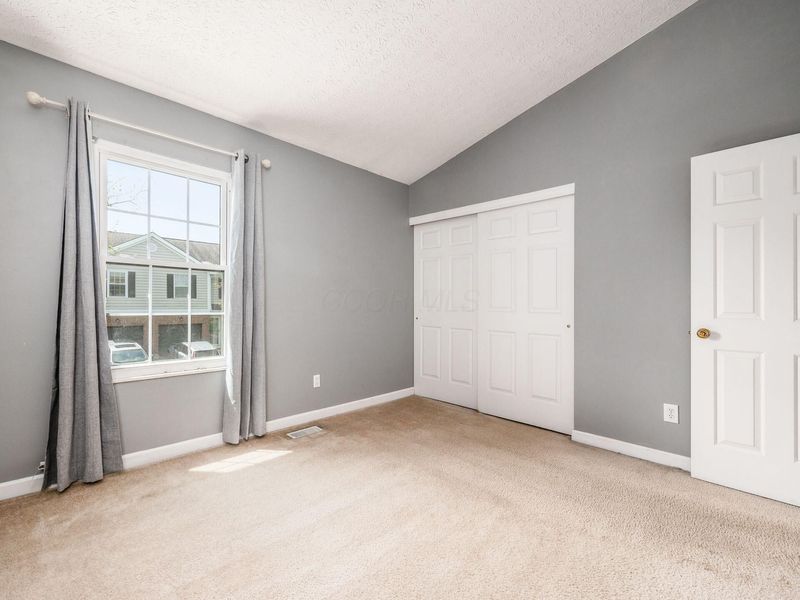 952 Charleston Way Drive , Westerville, OH 43081 Photo 10
