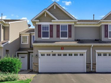 332 Orendorff Way NE, Columbia Heights, MN 55421