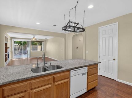 10177 Lofton Way, Elk Grove, CA 95757 Photo