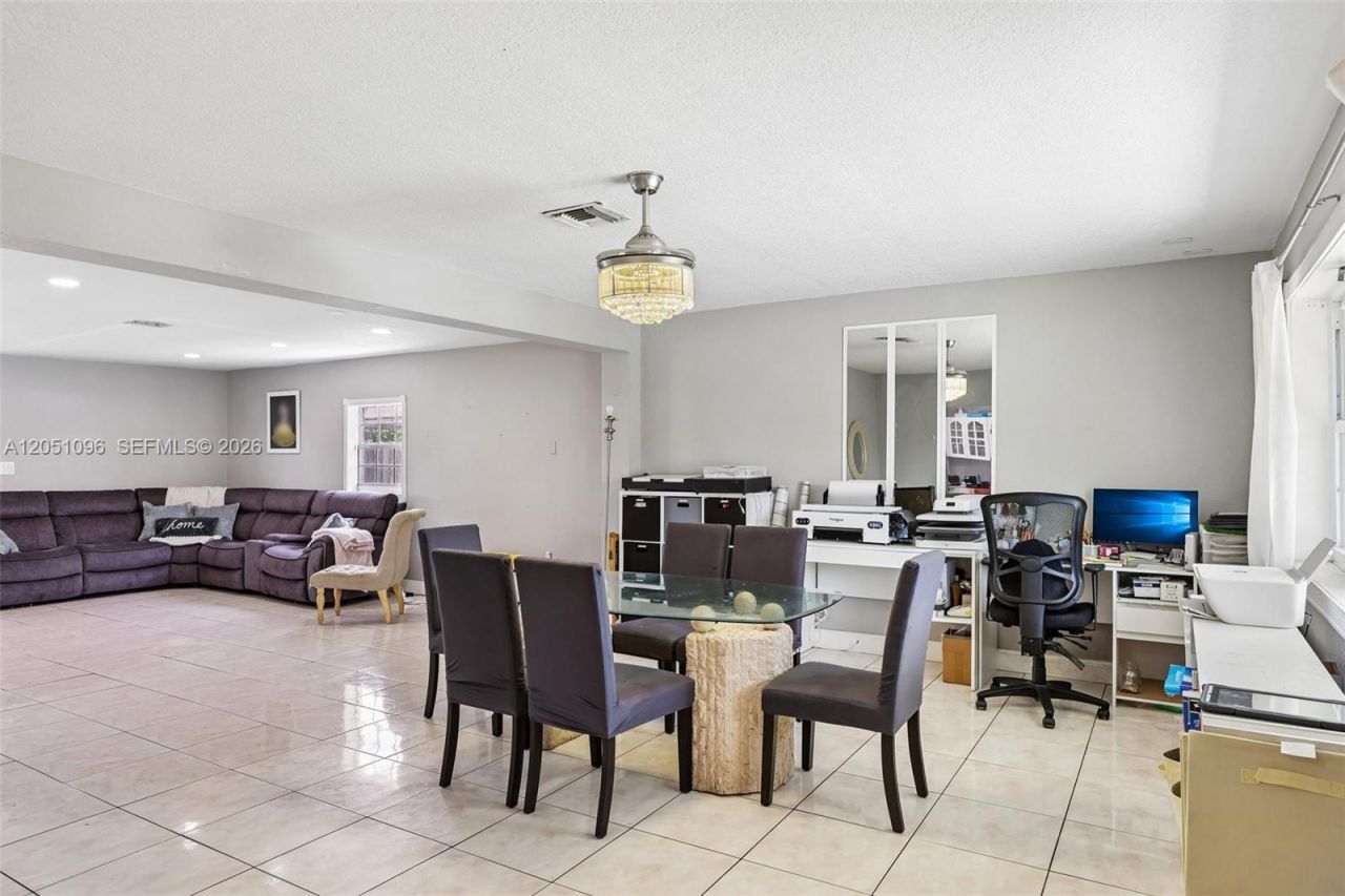 250 N 66th Ave , Hollywood, FL 33024 Photo