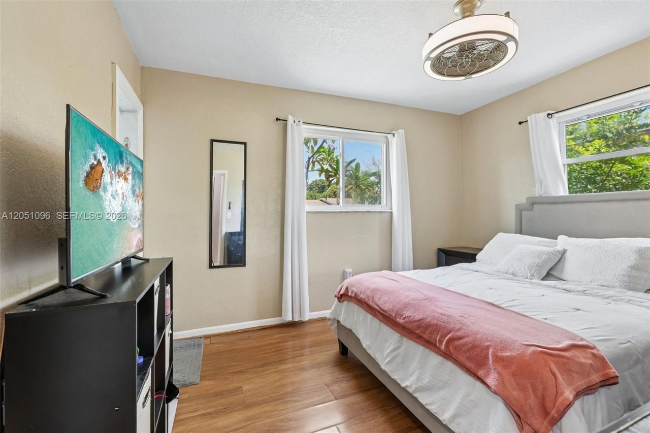 250 N 66th Ave , Hollywood, FL 33024 Photo