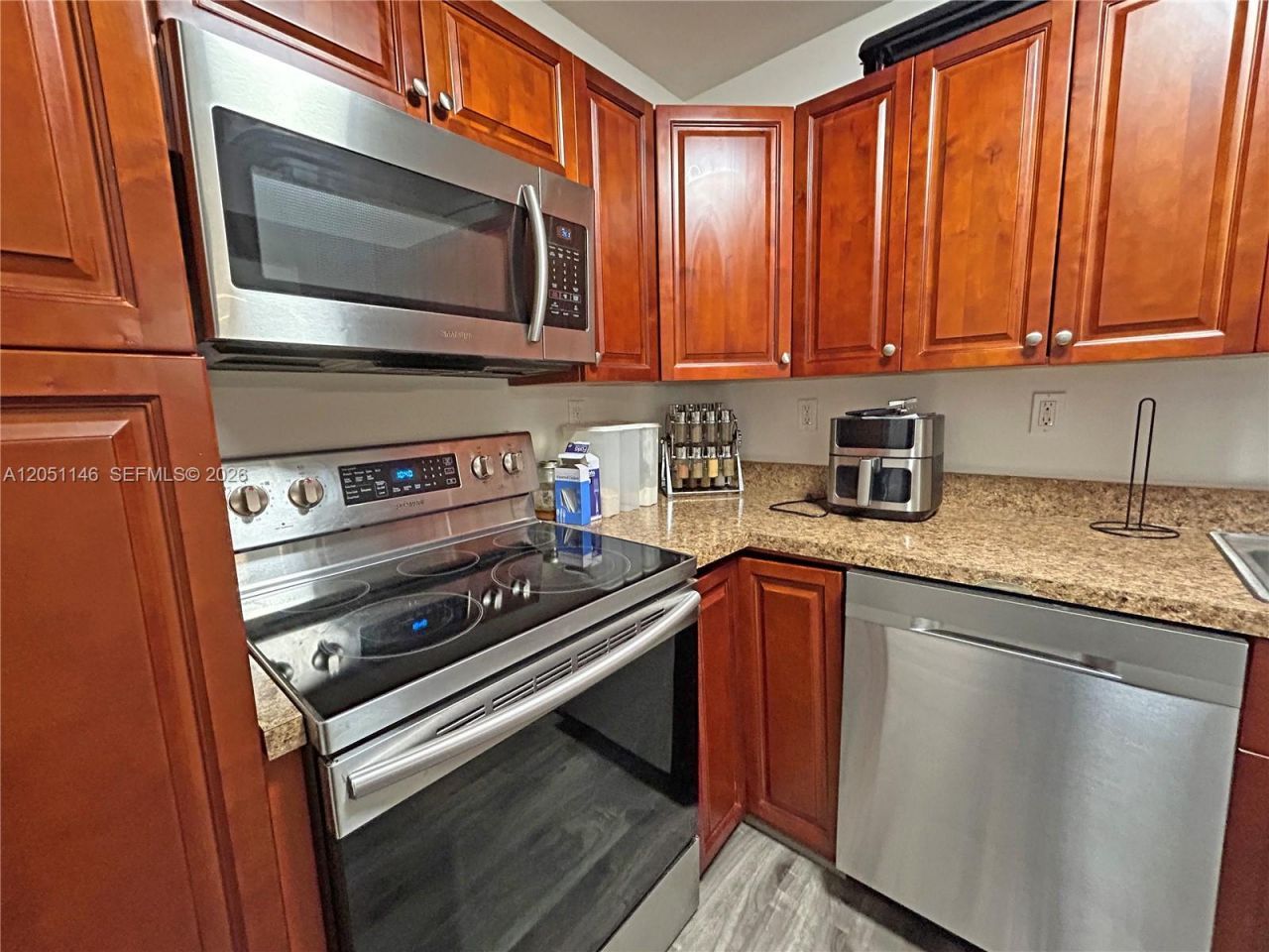 1400 Saint Charles Pl, Unit 217, Pembroke Pines, FL 33026 Photo