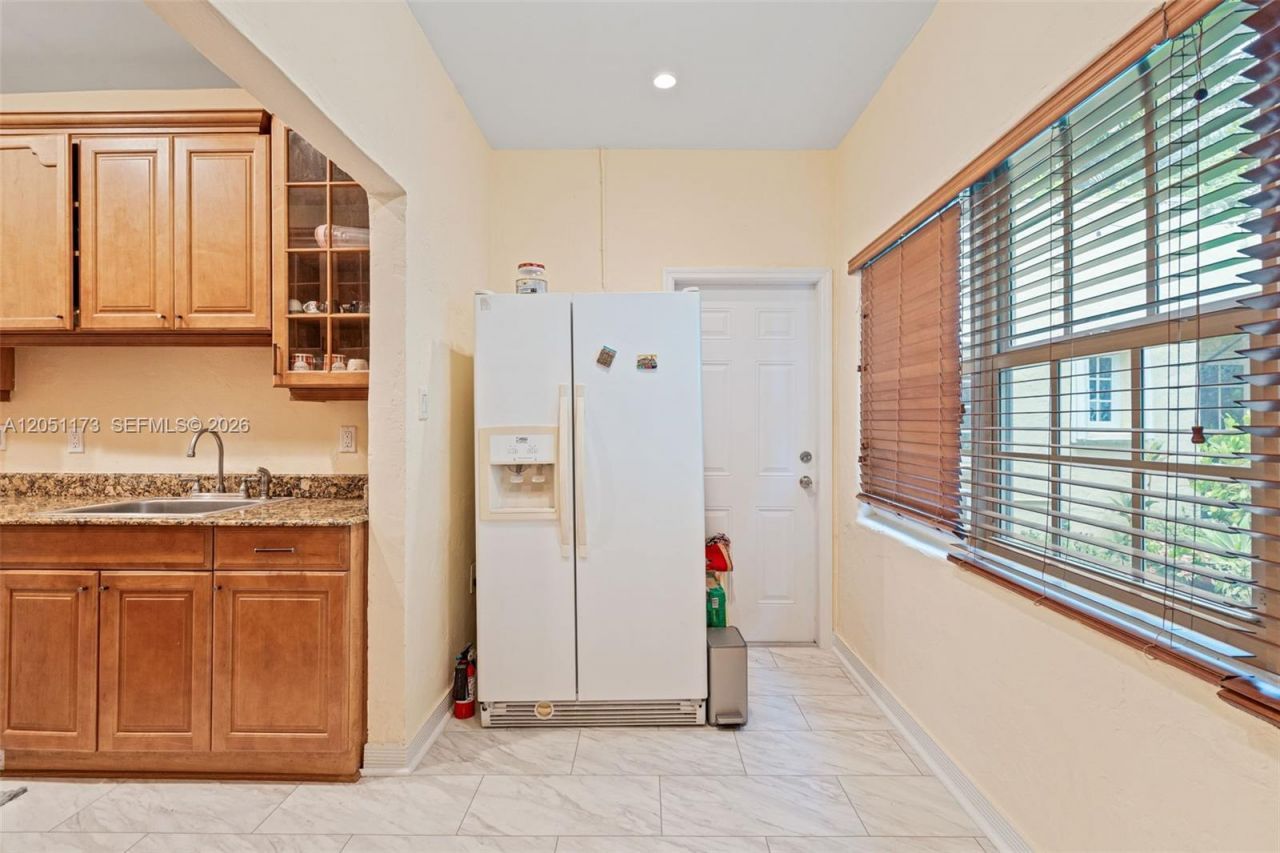 46 Montilla Ave , Unit 46, Coral Gables, FL 33134 Photo