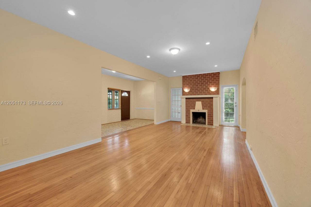 46 Montilla Ave , Unit 46, Coral Gables, FL 33134 Photo