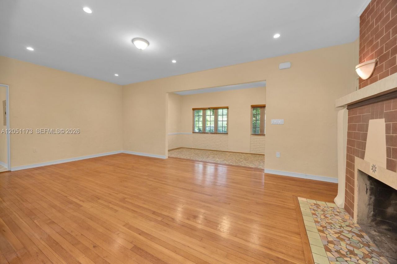 46 Montilla Ave , Unit 46, Coral Gables, FL 33134 Photo