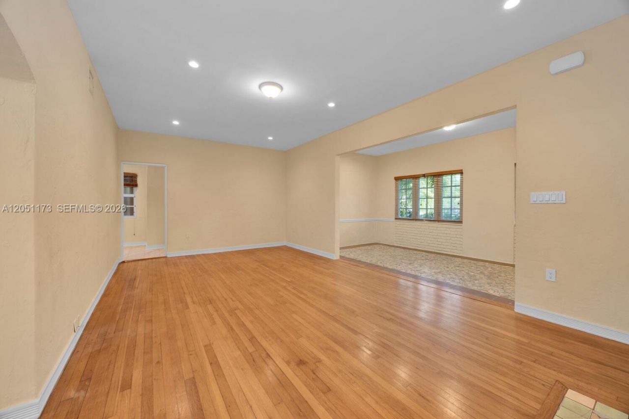 46 Montilla Ave , Unit 46, Coral Gables, FL 33134 Photo