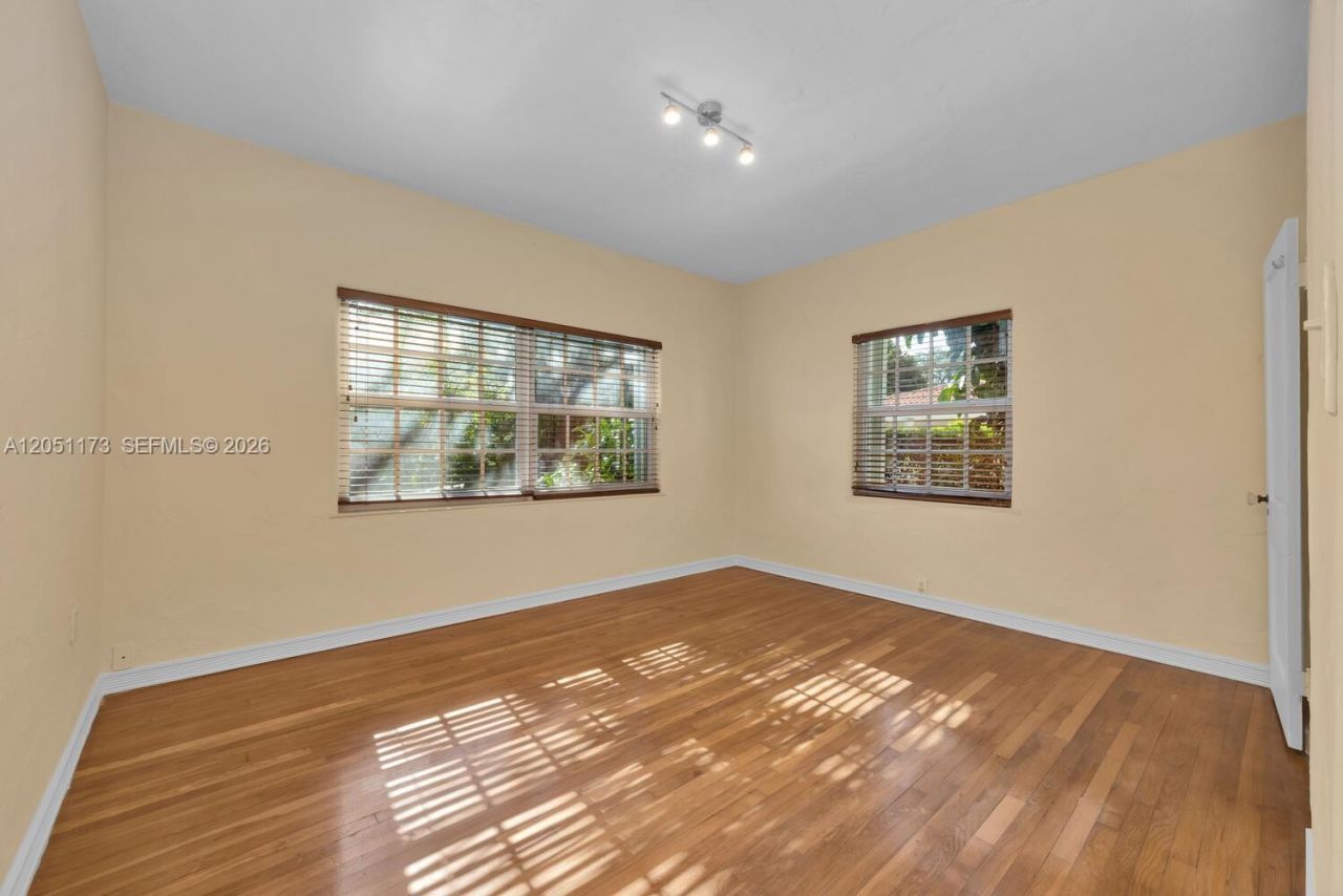 46 Montilla Ave , Unit 46, Coral Gables, FL 33134 Photo