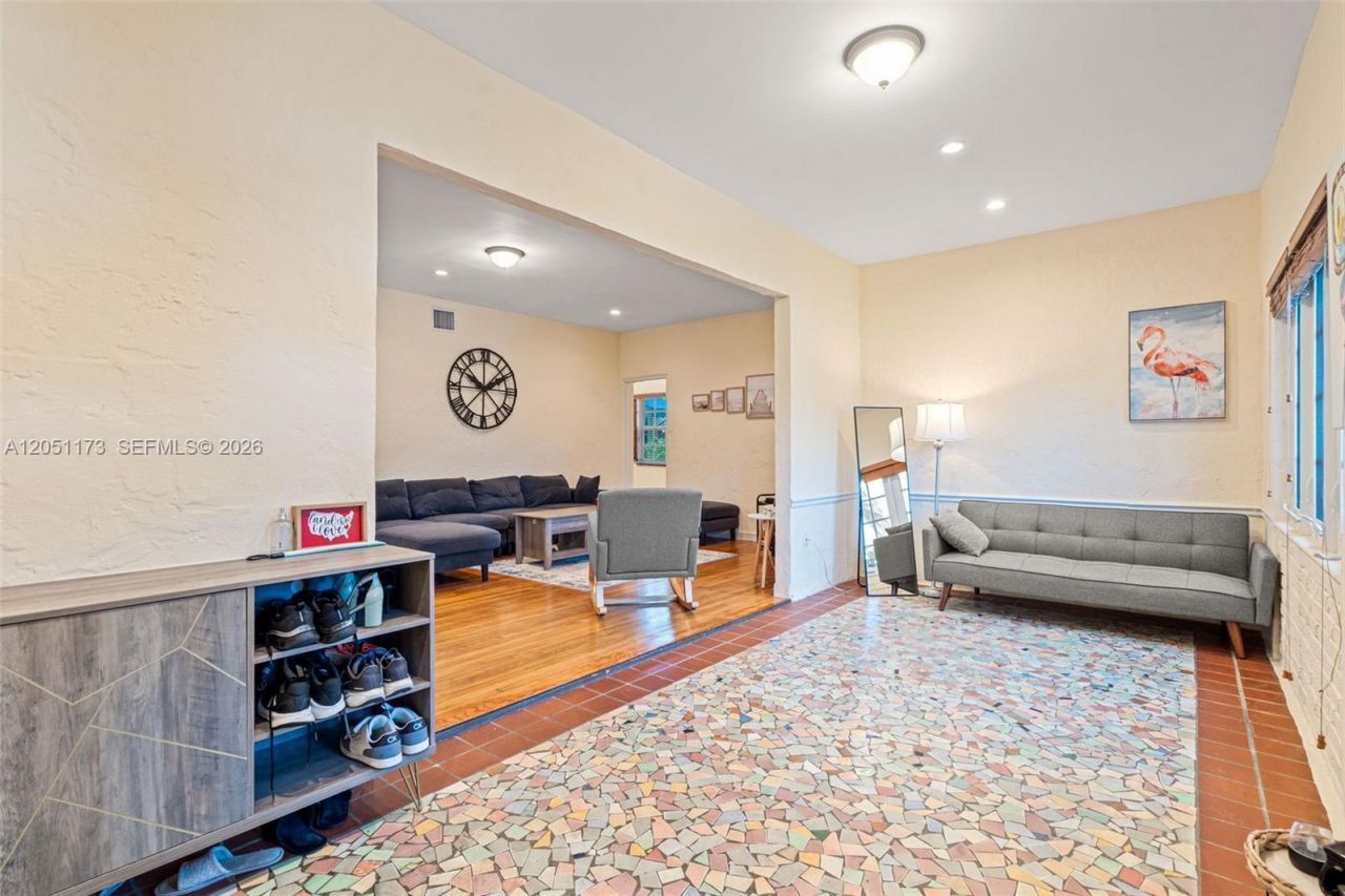 46 Montilla Ave , Unit 46, Coral Gables, FL 33134 Photo