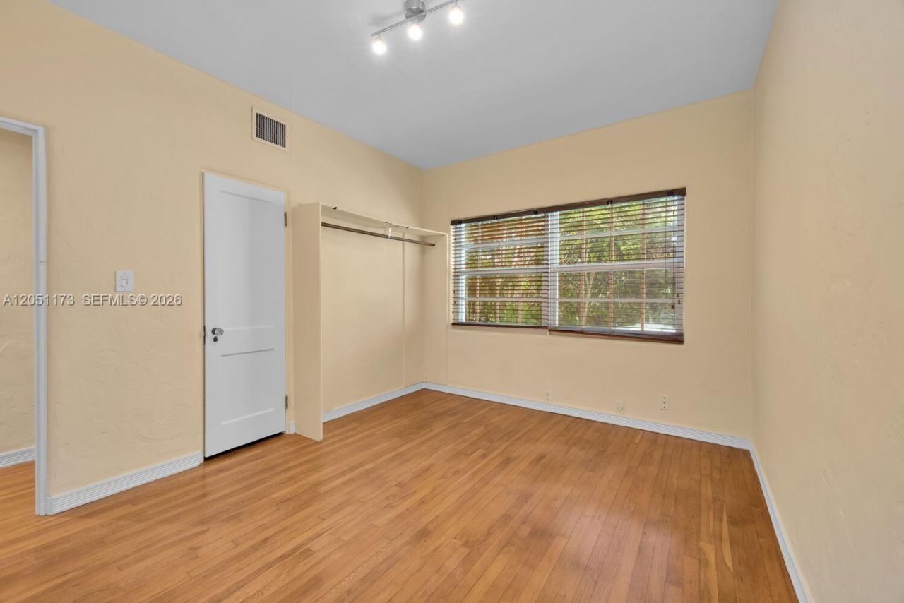 46 Montilla Ave , Unit 46, Coral Gables, FL 33134 Photo