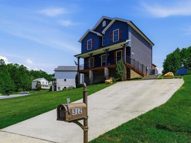 312 Wessex Road, Lynchburg, VA 24501