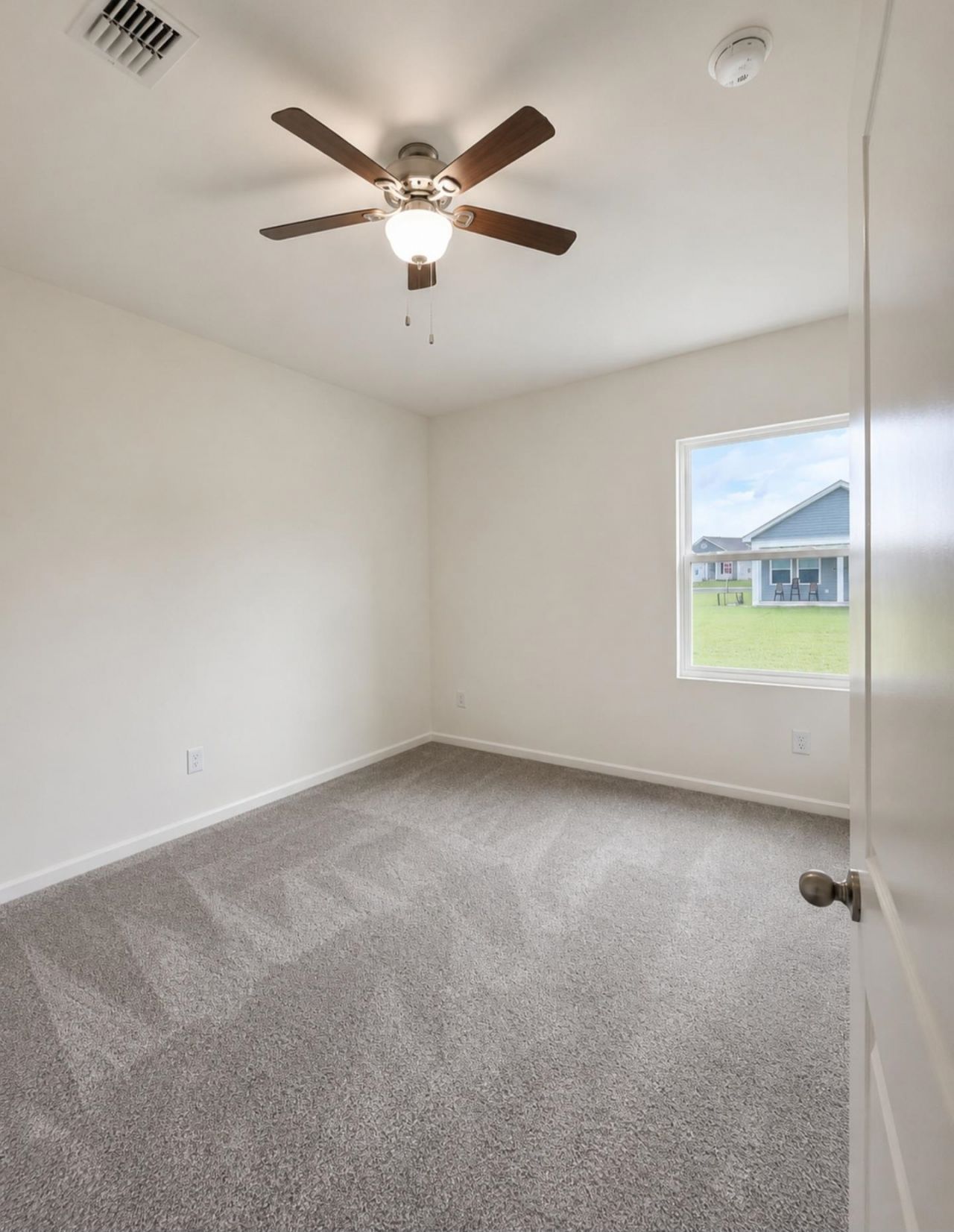 423 Castillo Dr. Photo 15