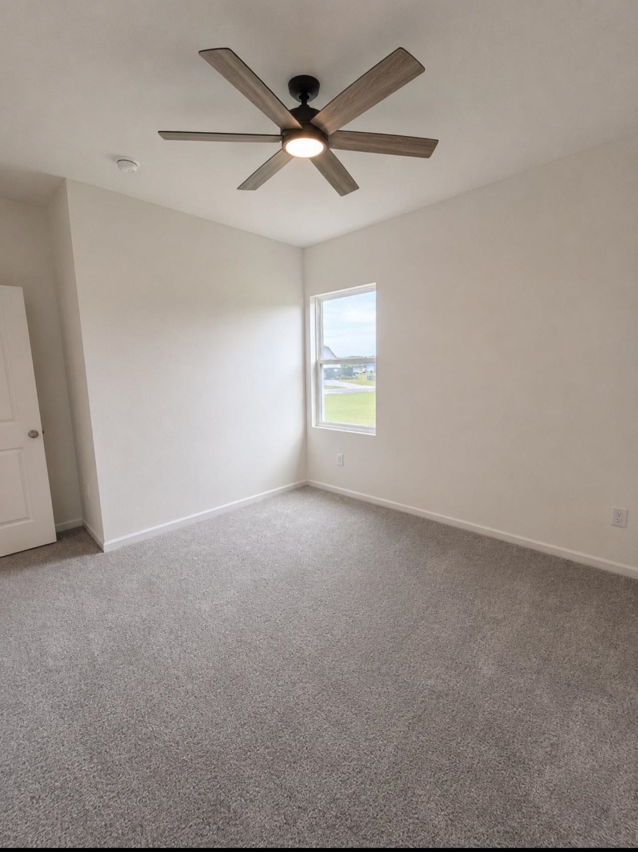 423 Castillo Dr. Photo 16