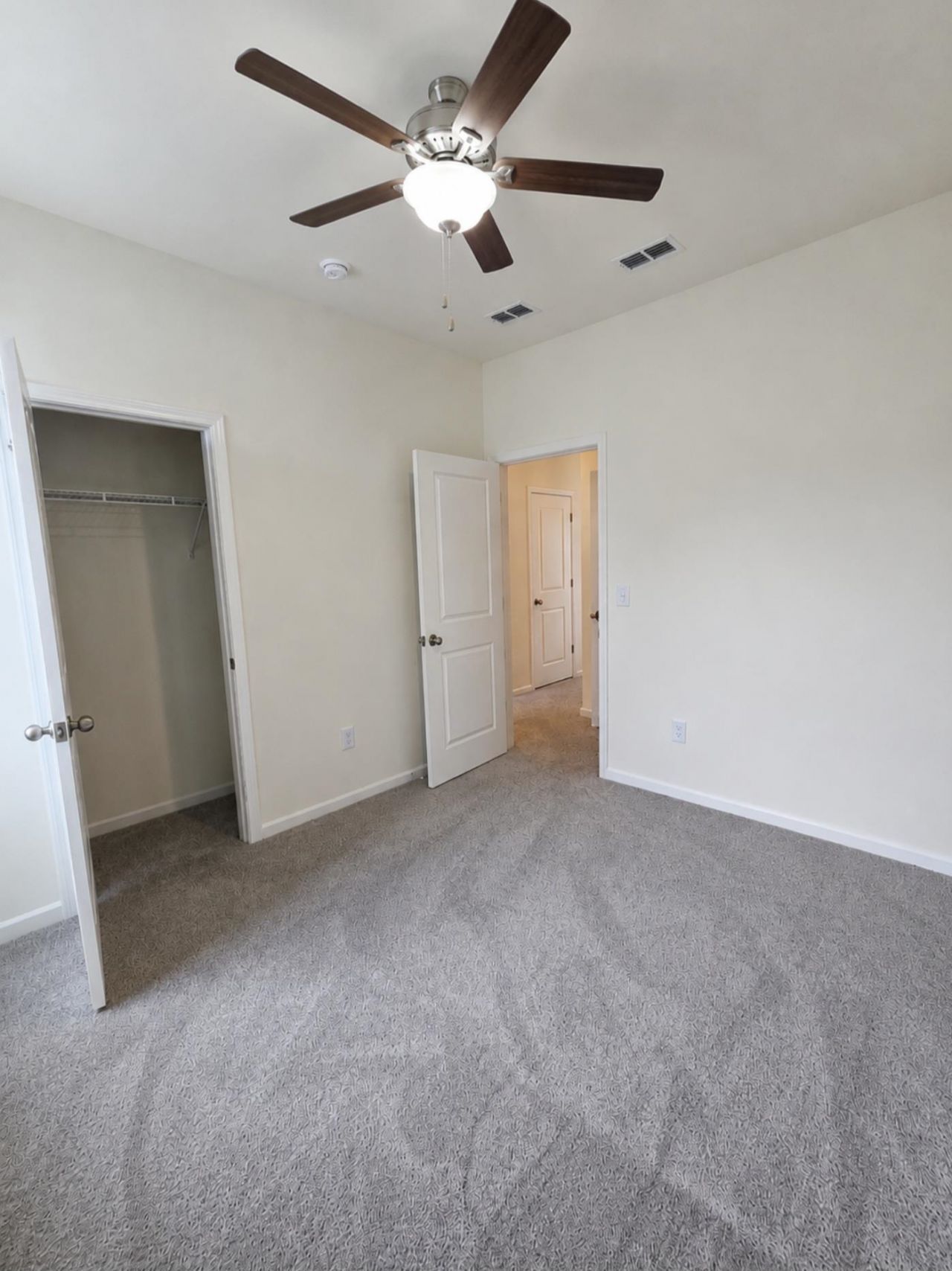 423 Castillo Dr. Photo 20
