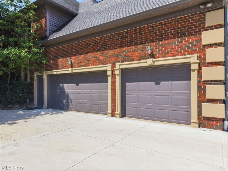6274 Bertram Avenue NW, Canton, OH 44718 Photo 5